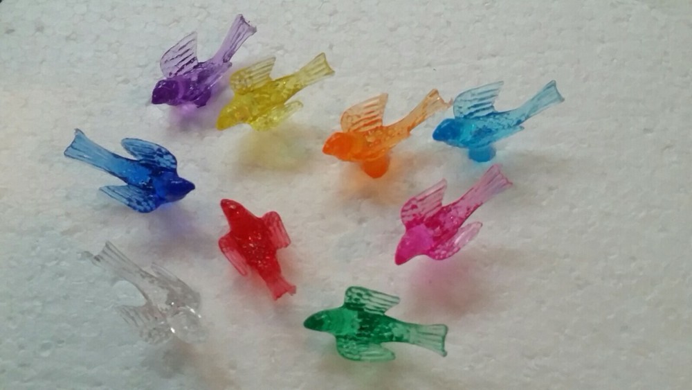 Ceramic Christmas Tree~ Plastic Peg Lights~ Non-Electric Assorted BIRD lights 25