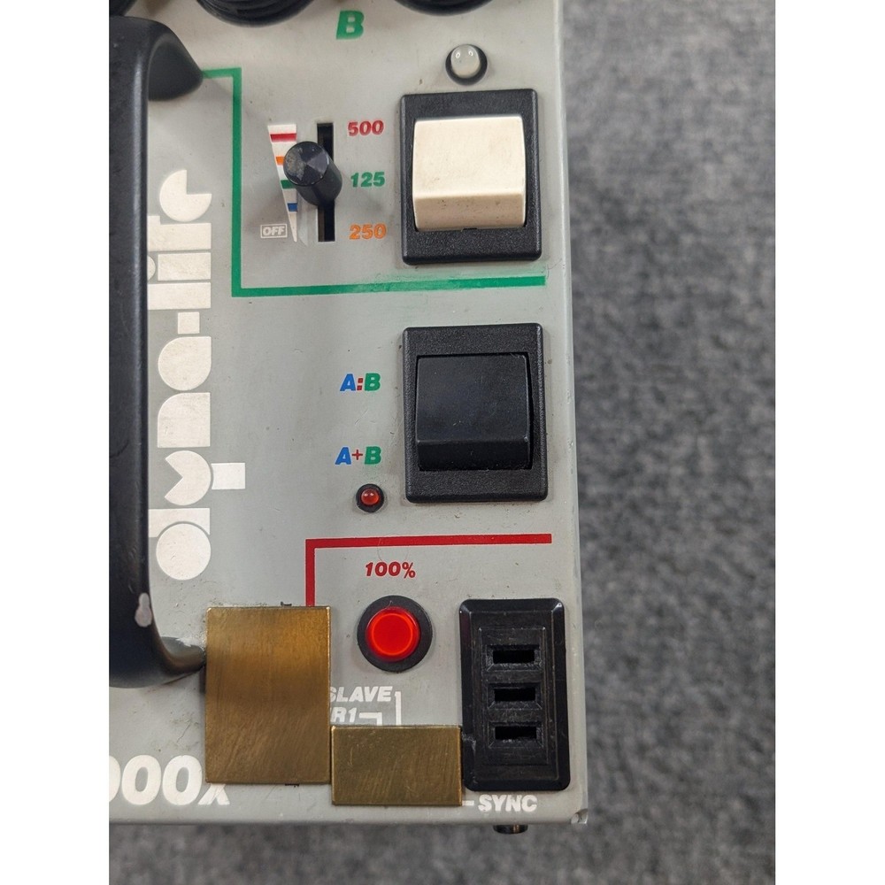 Vintage Dyna-Lite M1000X Power Pack Studio Flash Strobe Lighting Unit