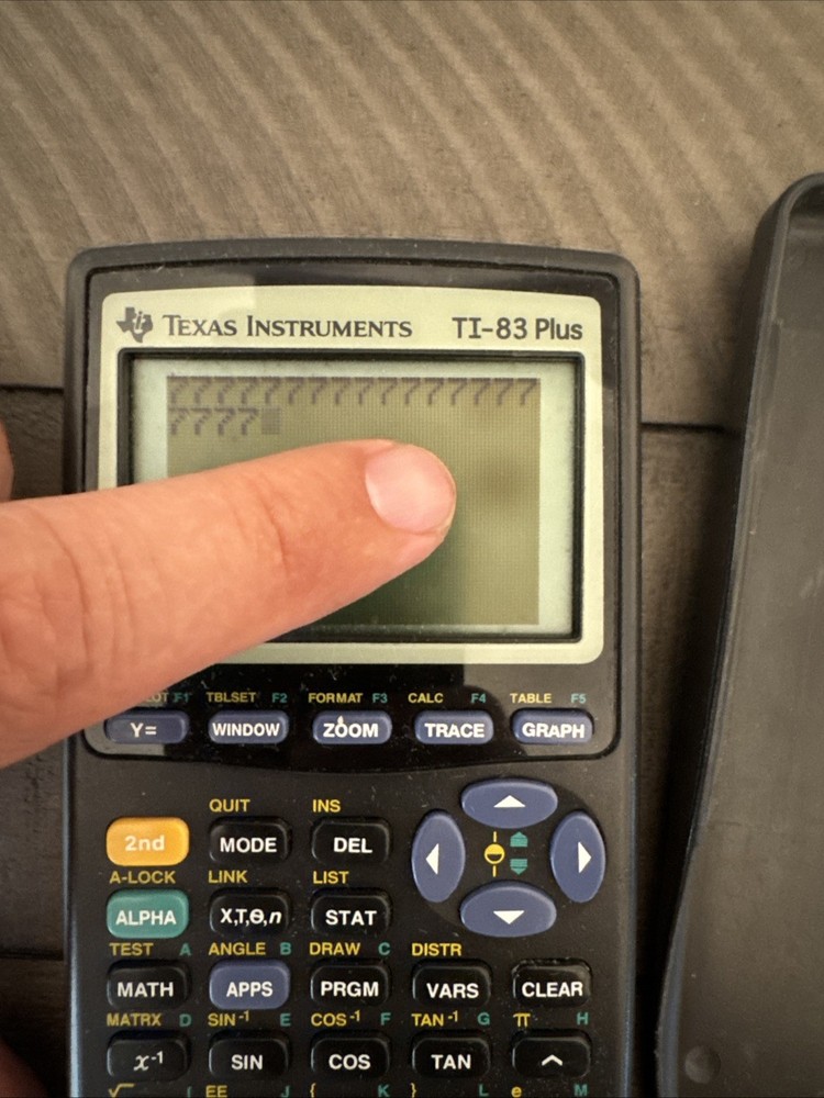 Texas Instruments TI-83 Plus Calculator w/Cover - Display Issues - READ