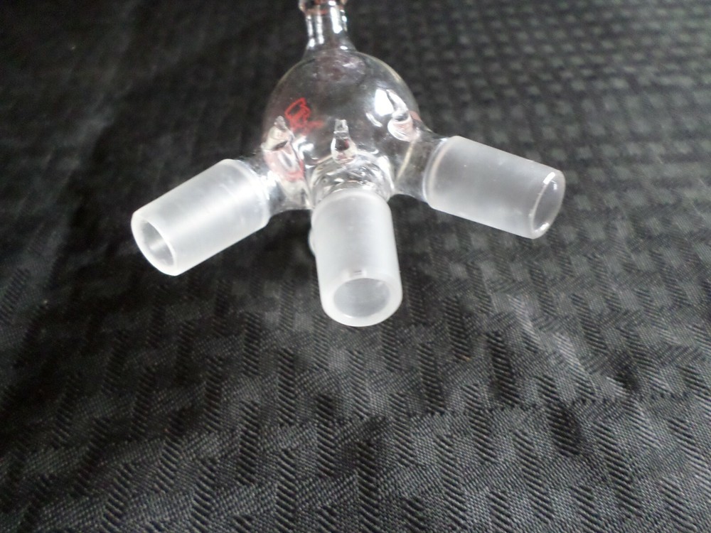 Kontes Bantam-Ware Glass 14/20 Cow Type Distillation Receiver w/ Hooks, Chips