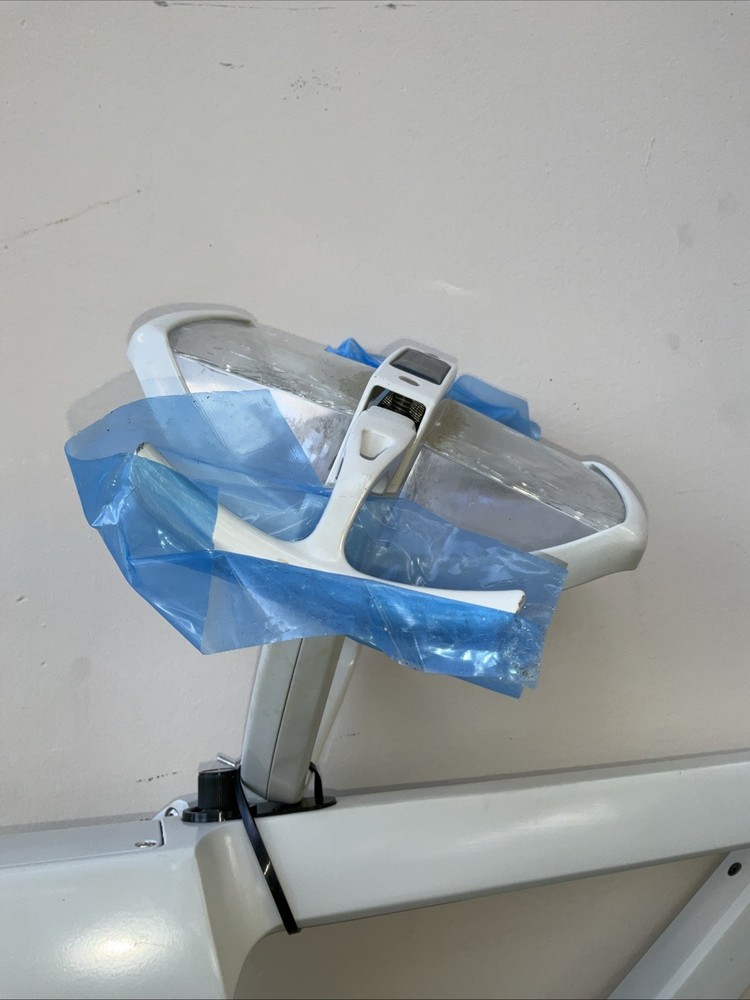 Pelton & Crane Ceiling Mounted Dental Exam Light