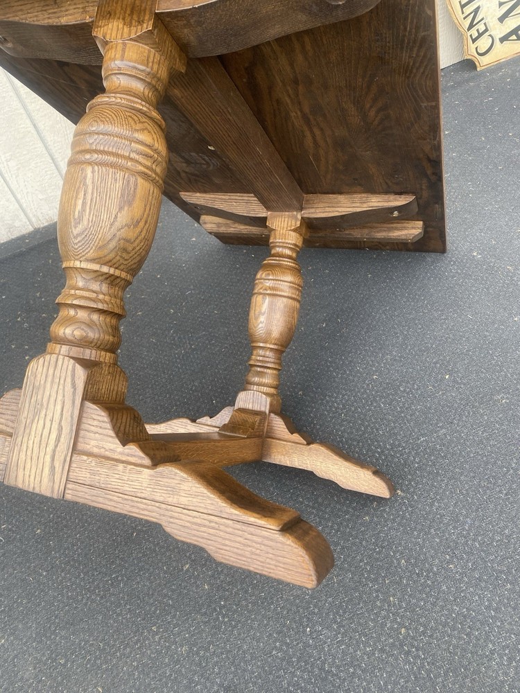 66523 Solid Oak Double Pedestal Trestle Dining Table