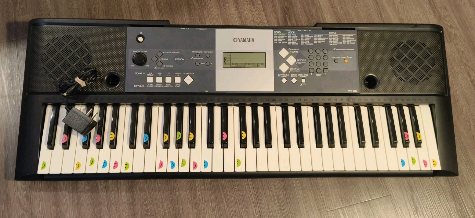 Yamaha YPT-230 61-Key Portable Arranger Digital Keyboard