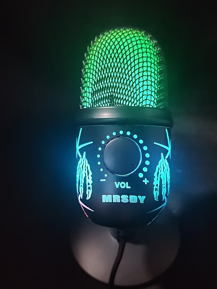 Professional LED Microphone Dynamic Recording Gaming Streaming Podcast (T40)