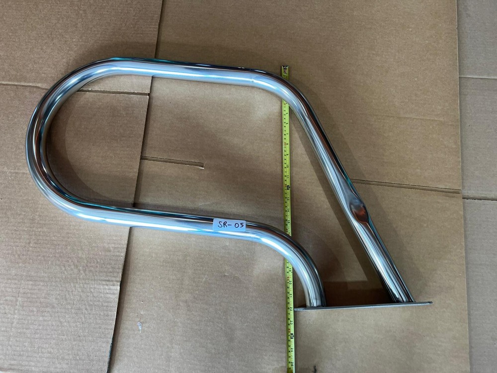 Small handrail for swimming pools / spa customer return/ scratched /dented SR05