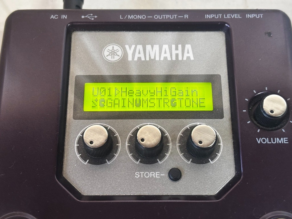 Yamaha Magicstomp UB99 Guitar Effects Processor w/ power supply