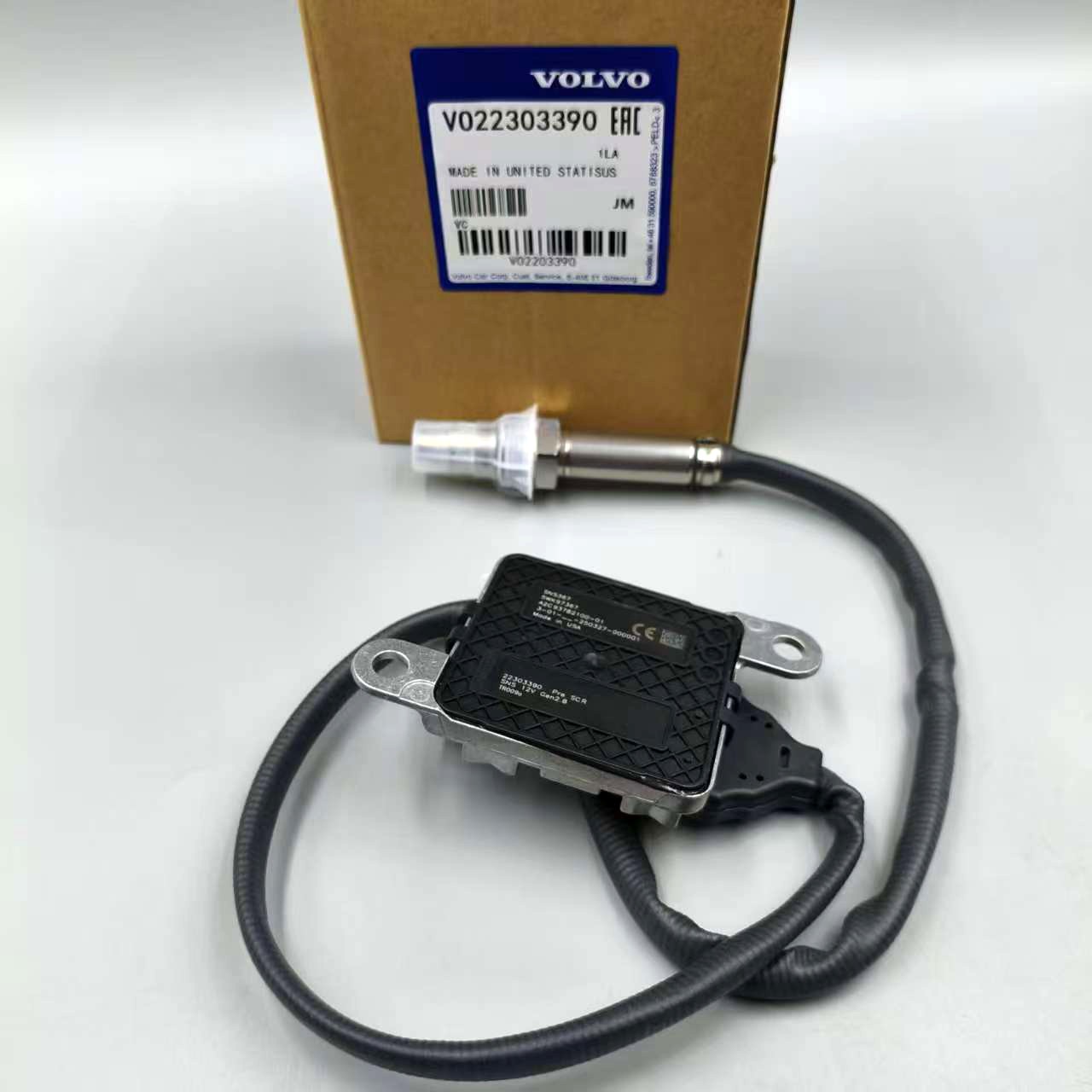 New OEM 22303390 Genuine Mack Volvo Original Inlet Nox Sensor
