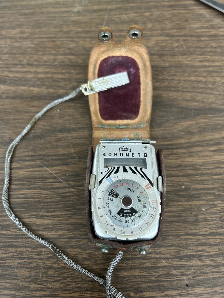 Walz Coronet B Light Meter with Leather Case and Lanyard Untested