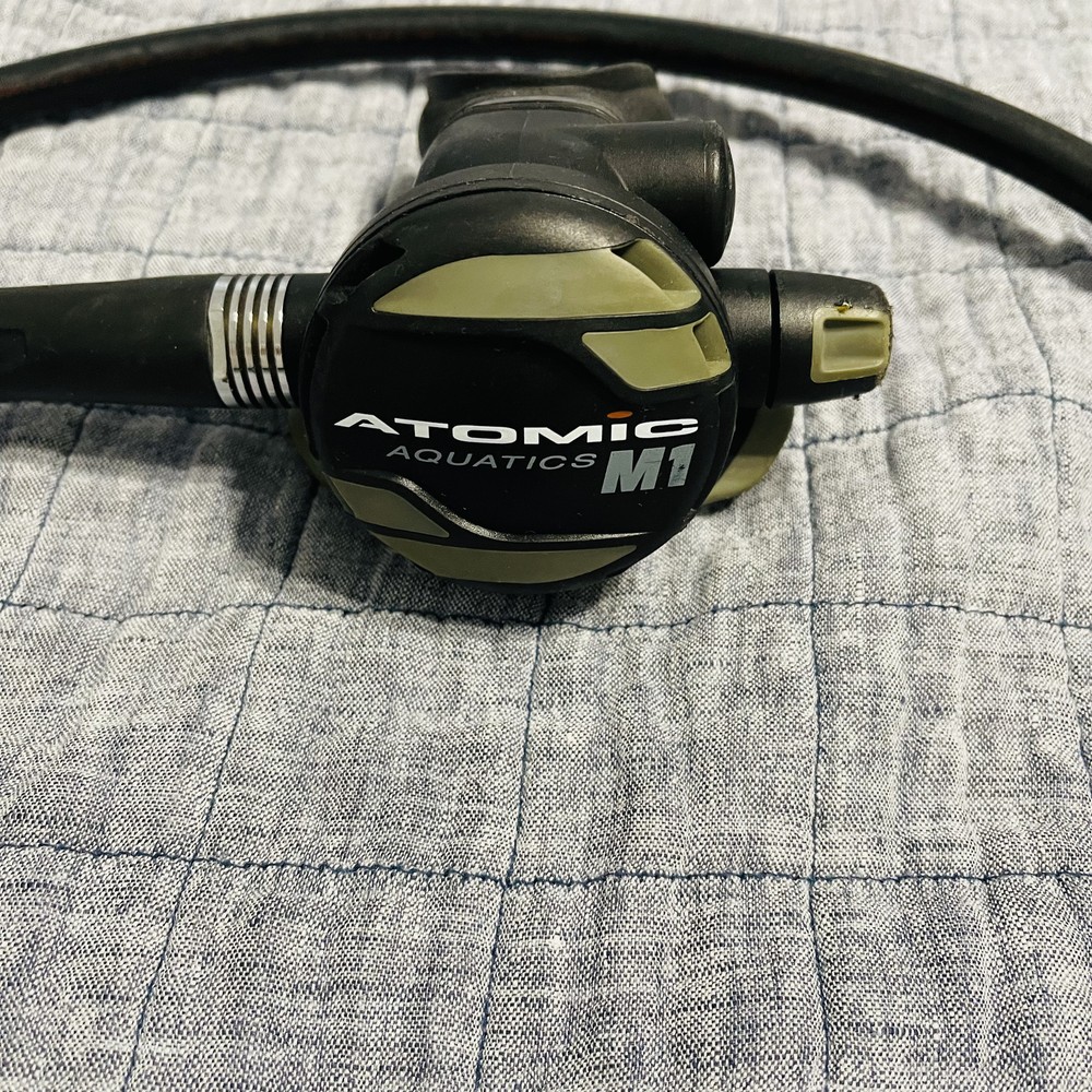 Atomic M1 Regulator Yoke NON-Sealed/Oceanic VT Pro Computer
