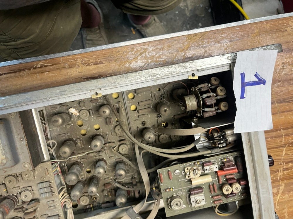 HP Hewlett-Packard Oscilloscope Model 120B - Powers on but untested.