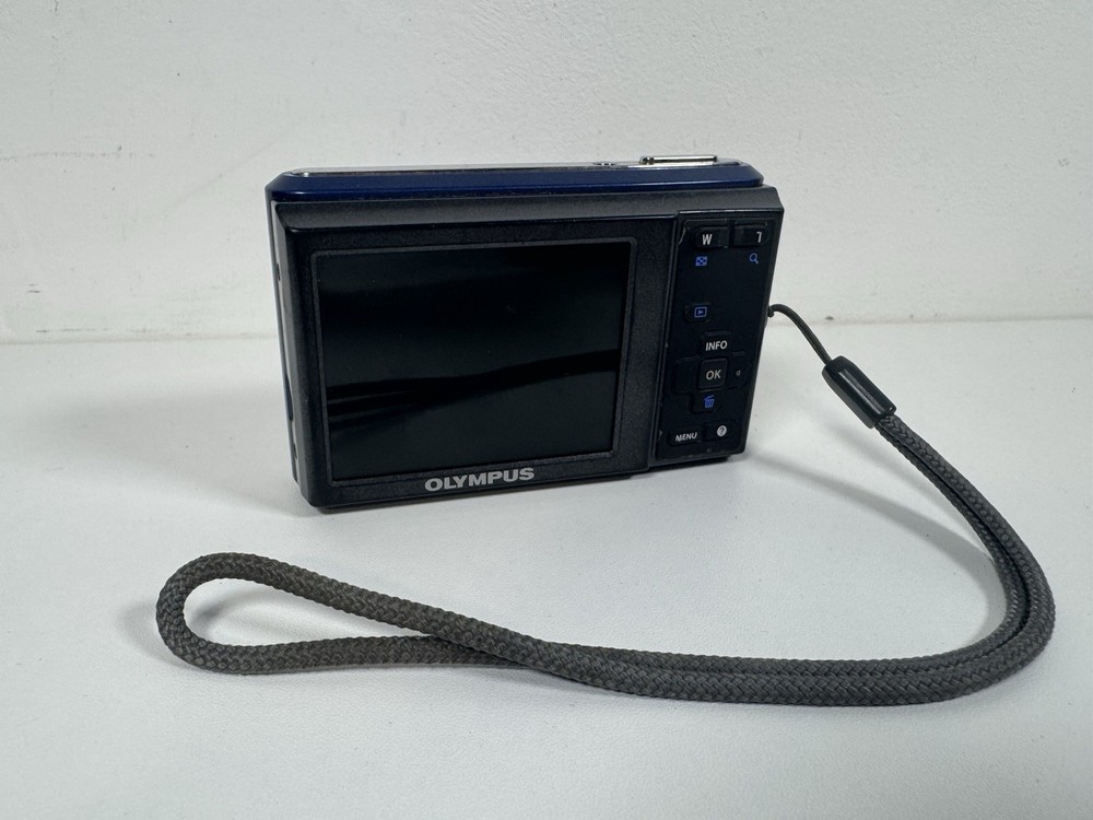 Olympus X-43 Compact Digital Camera Blue Tested with 8GB Memory Card *Read*