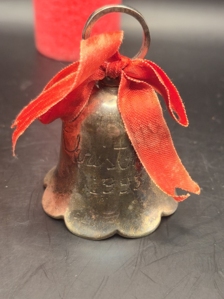 International Silver Company Christmas Bell 1993 Silverplate 3.5" Vintage