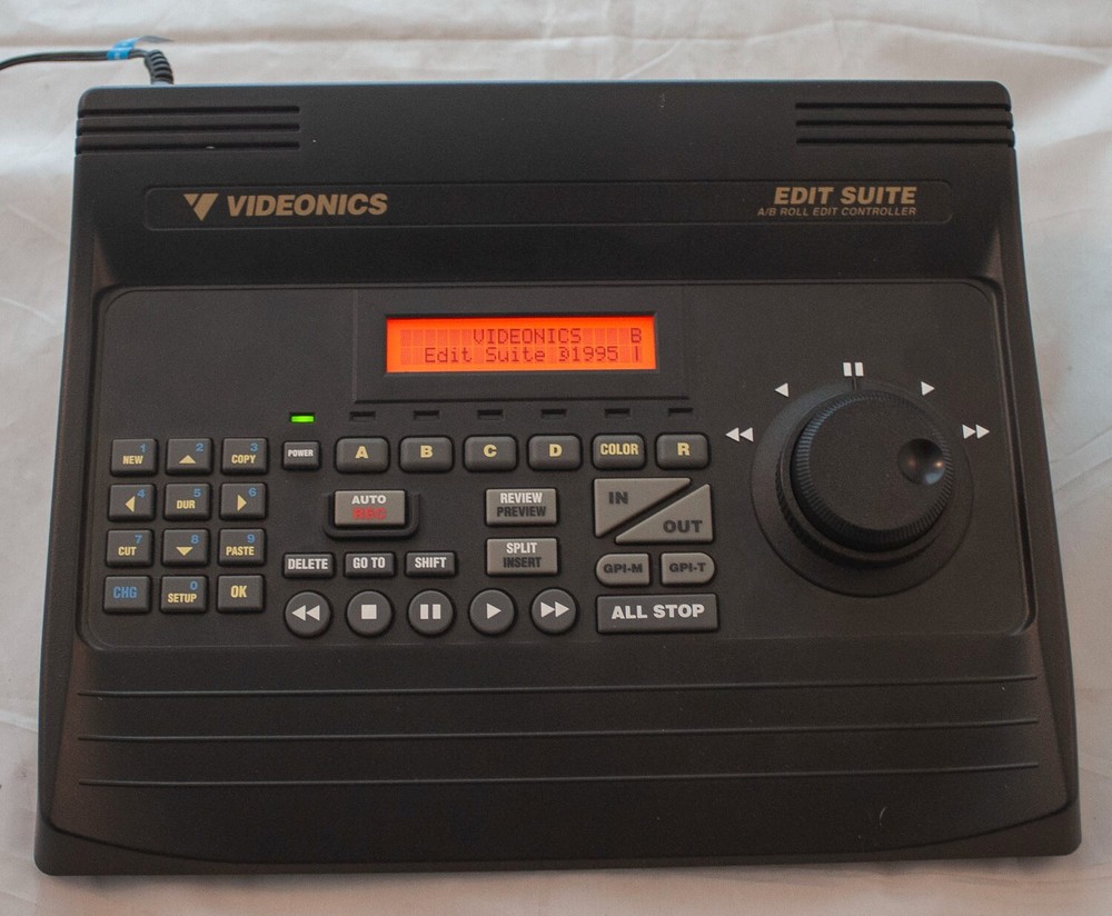 Videonics Edit Suite AB Roll Edit Controller Video Editing Equipment Powers On