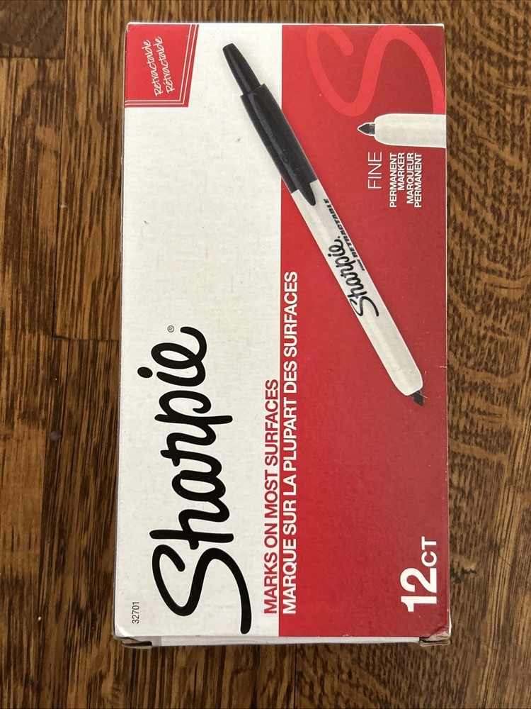 12 pack Sharpie Retractable Permanent Markers, Ultra Fine Point, Black