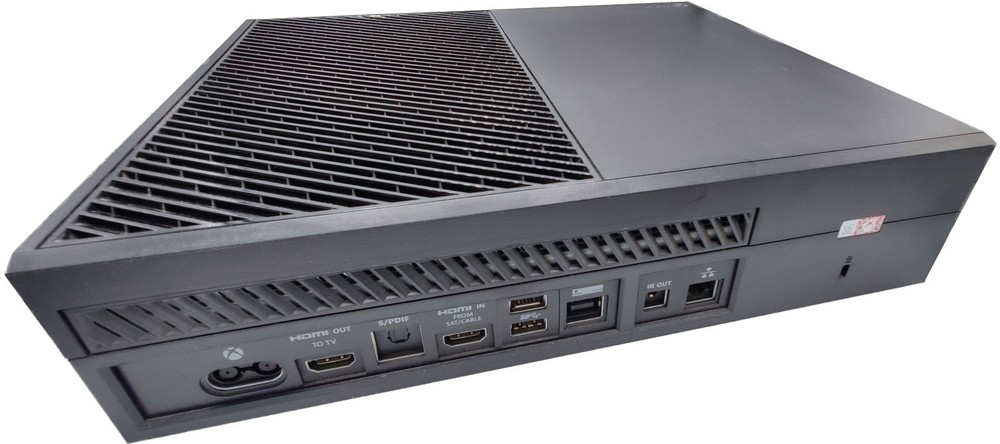 Xbox One - Tom Clancy's The Division Bundle