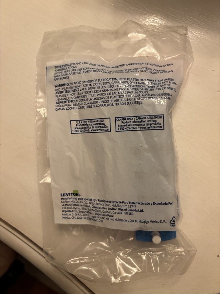 LEVITON 5F100-2LC / 5F1002LC (NEW IN BOX)