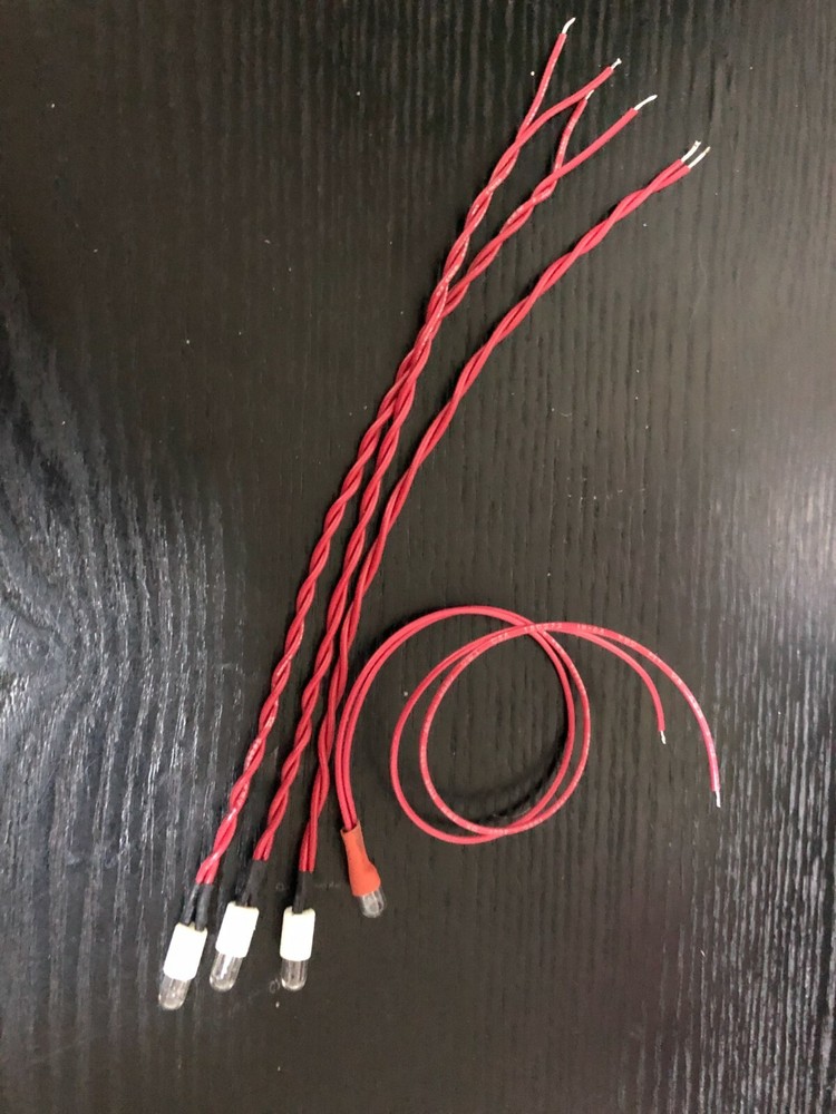 Yamaha CR-620 receiver front panel lamps.