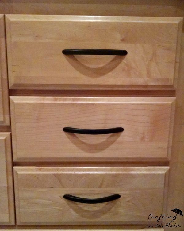 5" Contemporary Bow Pull Flat Black