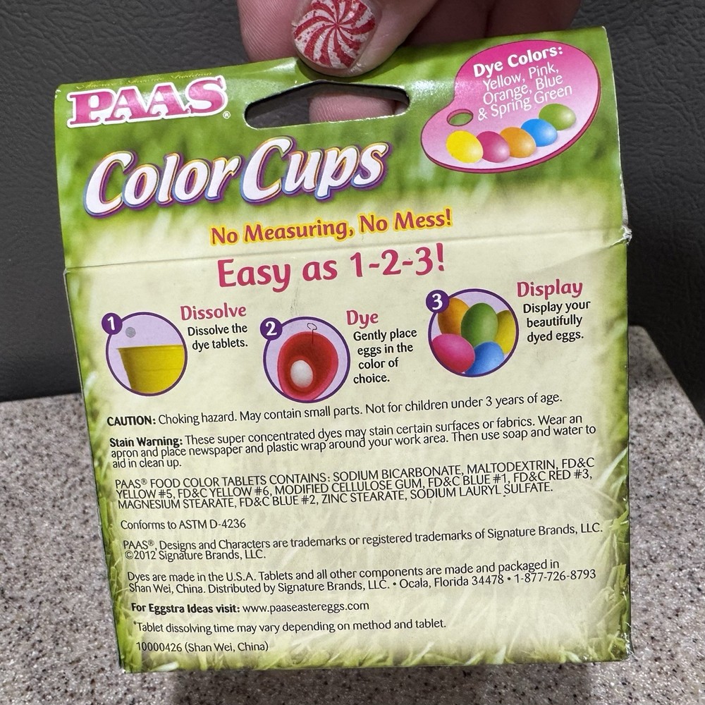New PAAS Easter Egg Decorating Kit 5 Cups Dye Tablets Egg Dipper Magic Crayon