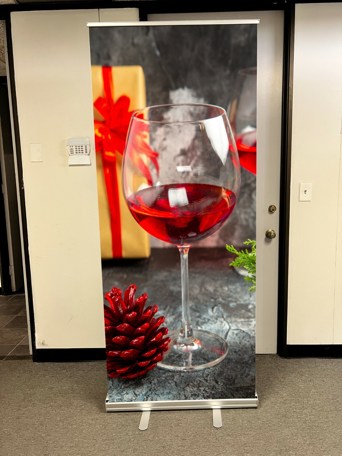 33" x 81" Premium Retractable Roll Up Vinyl Banner Stand Display + Free Printing