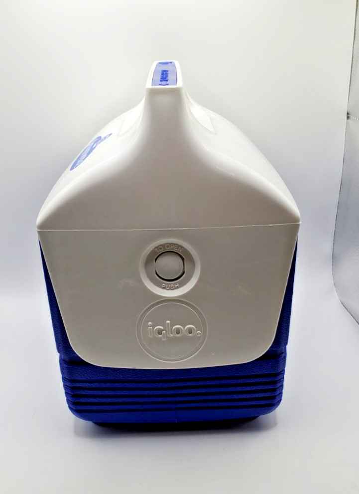 Igloo Playmate Blue Mini Cooler 6 Cans Hard Sided
