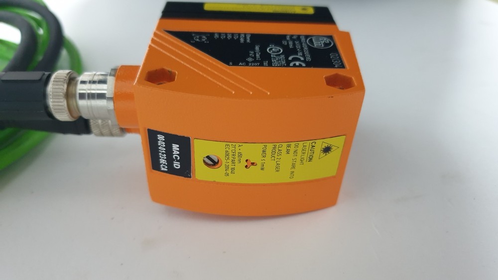 ifm 021304 O2IROS-G/D/RS232/E1/E2 Vision Sensor Camera w/ Cables