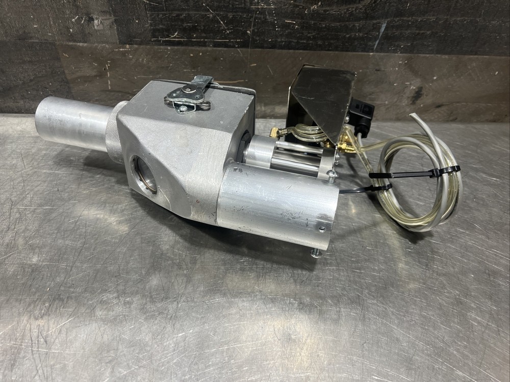 CONAIR material Hopper Isolate Receiver Model CV1 Used Surplus. Item ID 9