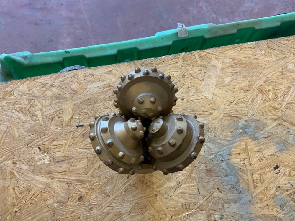 6 1/2 new TCI button bit. 3 1/2 api reg pin