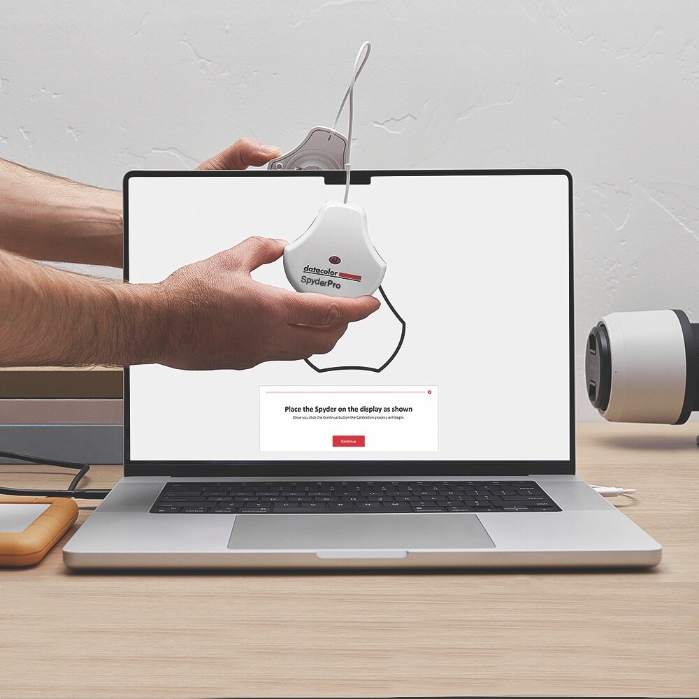 Datacolor Spyder Pro SP2024pro Monitor Calibration Colorimeter w/ Device Preview