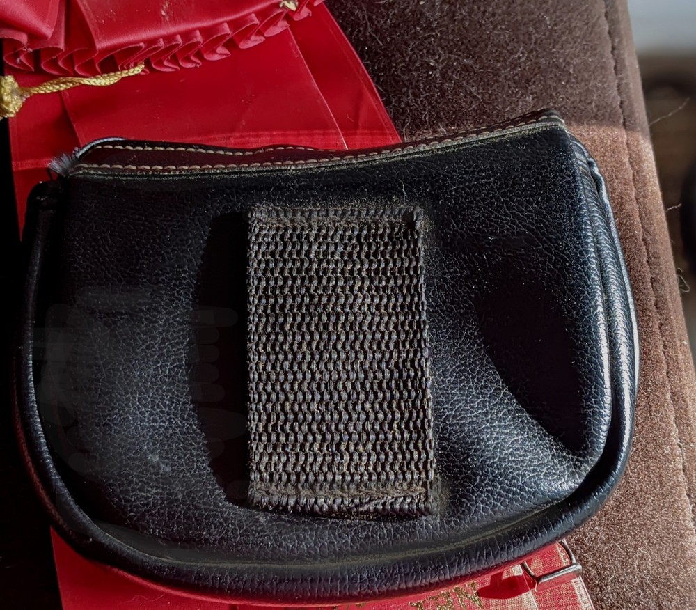 Equestrian-Themed Training Treat Pouch, Black, Saddle Shape, Small