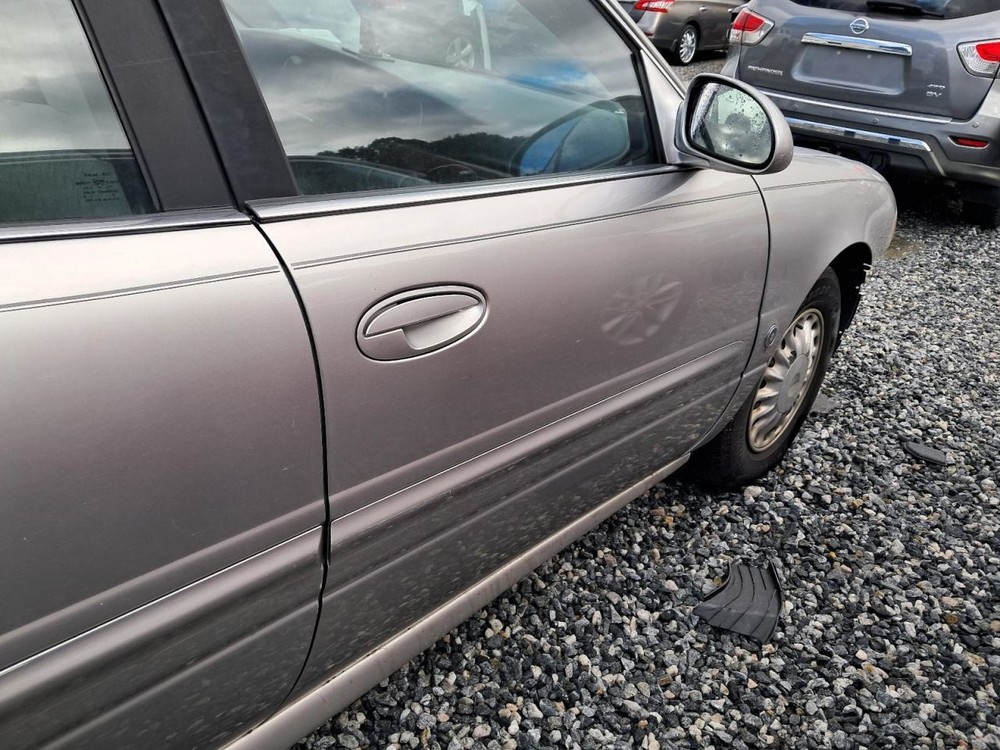 LESABRE 2005 Glove Box 4847933