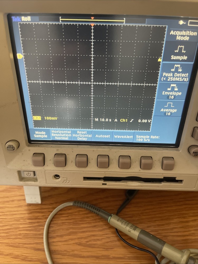 TDS 3014B Four Channels Oscilloscope