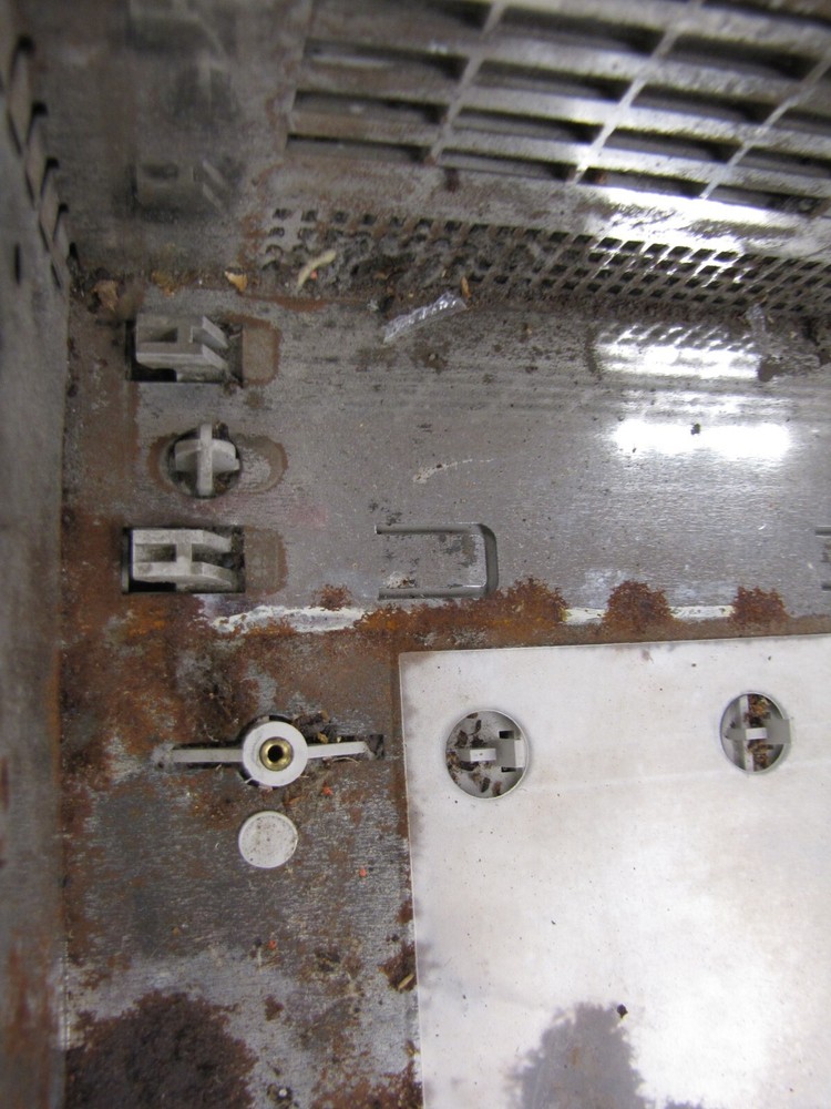 Vintage Apple Macintosh II M5000 Empty Case Only - HB15