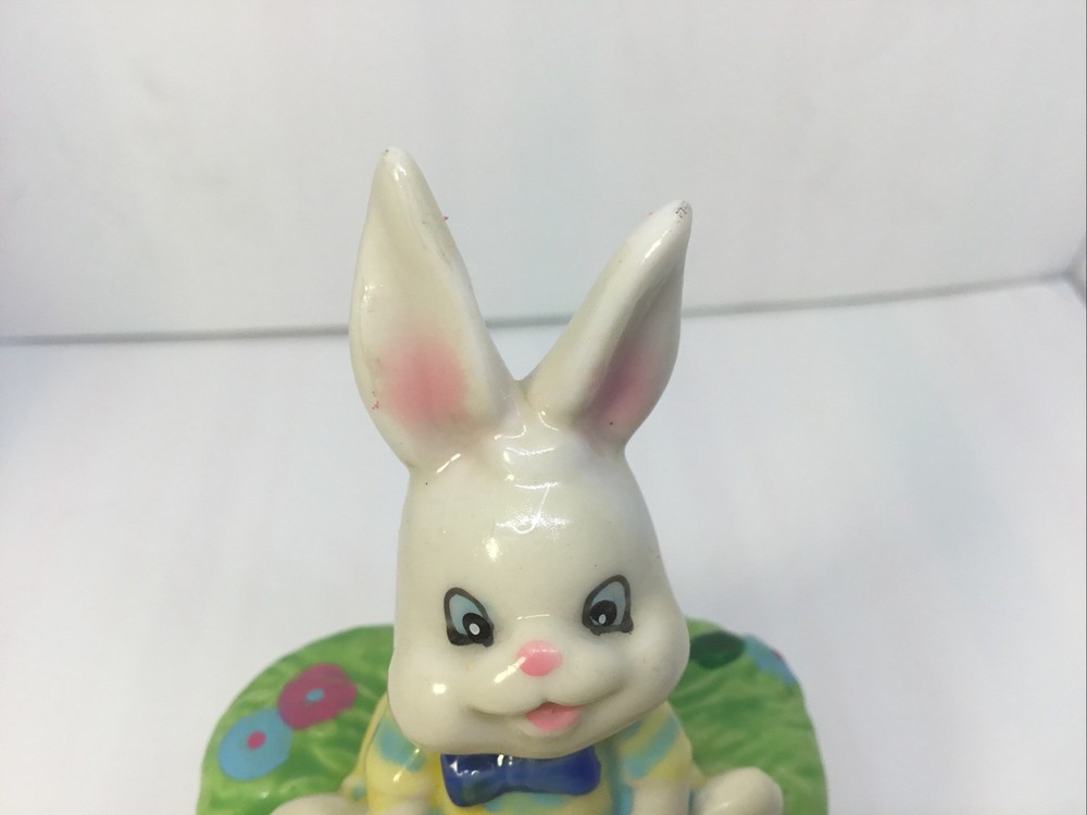 Easter Heart Shaped Bunny Trinket Box