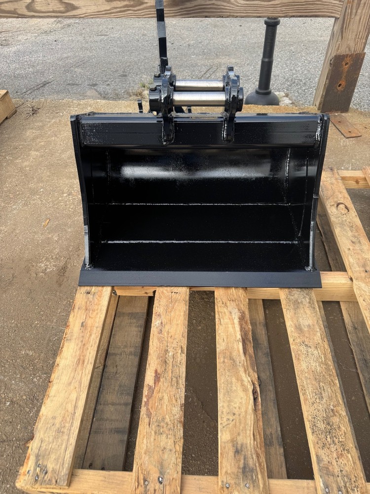 Yanmar vio50 42" grading bucket