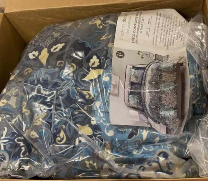 MODERN THREADS Comforter Bedding 8 Pc Set Full NEW