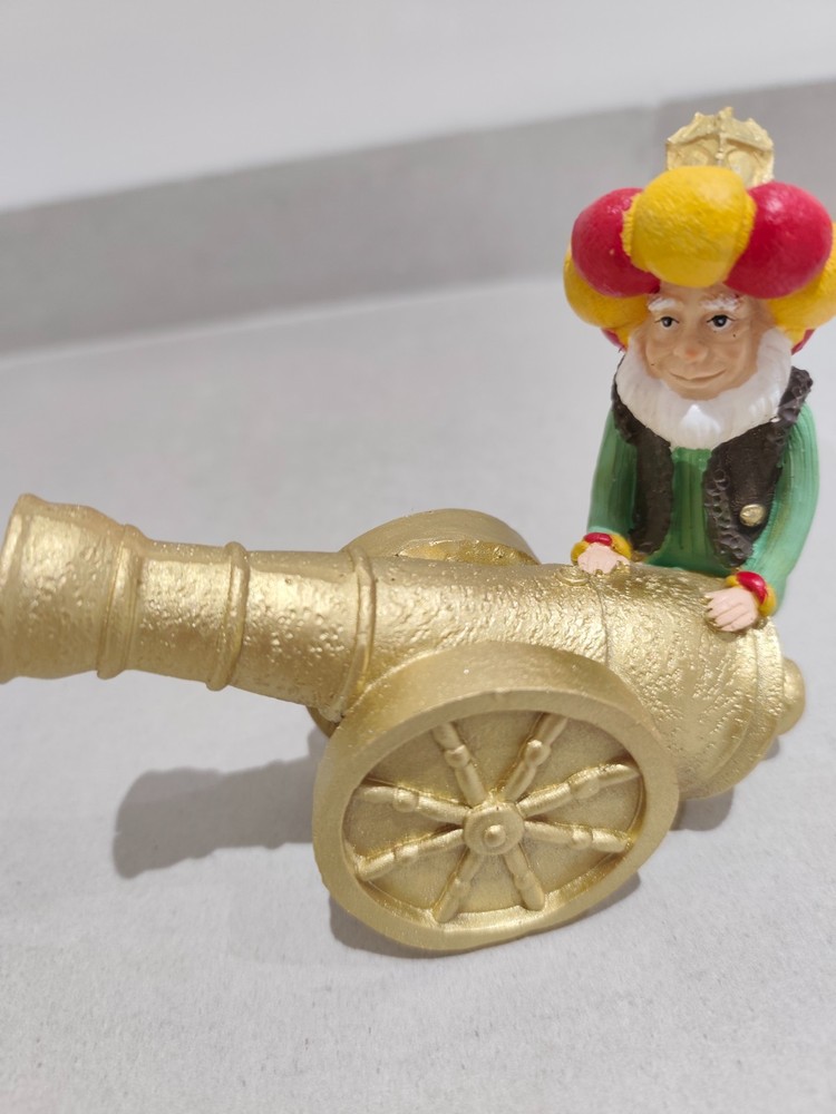 Decorative Figurine Ramadan Character Unique Home Decore Gift Accessory