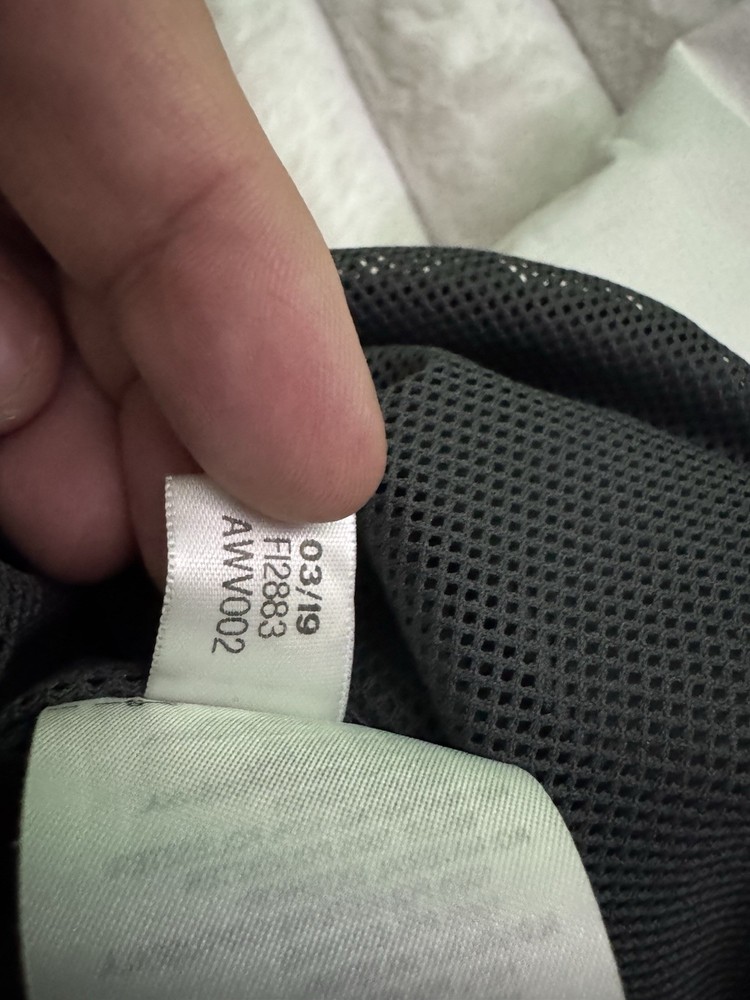 Adidas Jacket Size Small