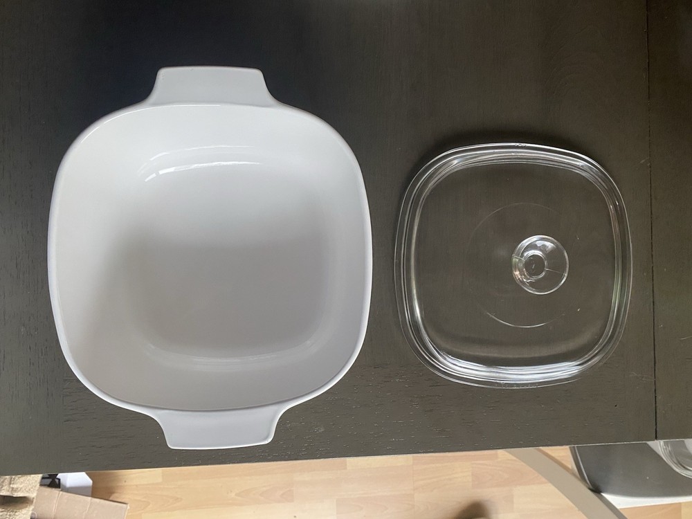 CorningWare Vegetable Print Casserole Ceramic 2 Piece Set w/ Lids