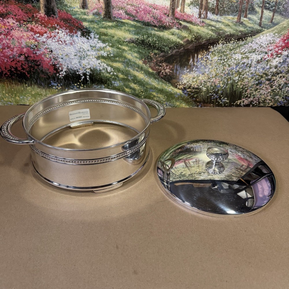 Reed & Barton Casserole Holder with Handles & Lid 9" Beaded Silverplate