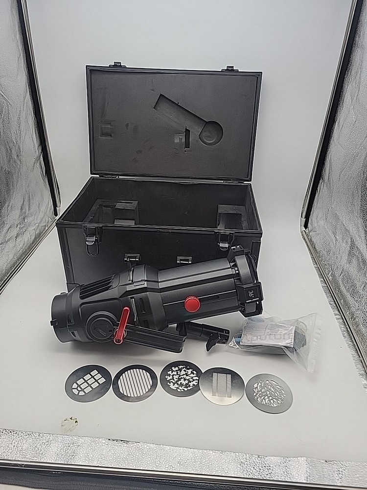 Aputure Spotlight Mount Set with 36° Lens