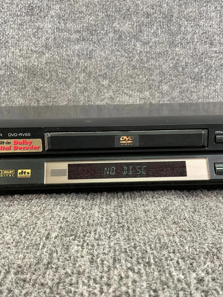 Panasonic DVD-RV65 5.1 Ch DTS Dolby Digital Decoder – Hi-Fi CD/DVD Player