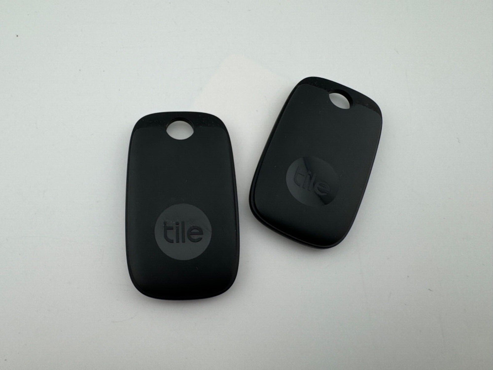 [2-PACK] TILE PRO (BLACK) 2022 BLUETOOTH TRACKER FINDER - [RE-43001] - [USED]