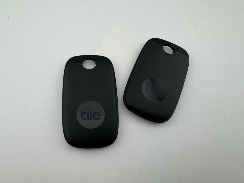 [2-PACK] TILE PRO (BLACK) 2022 BLUETOOTH TRACKER FINDER - [RE-43001] - [USED]