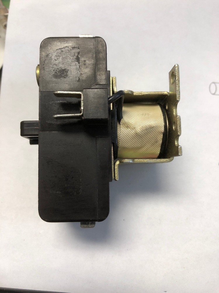 ITT UNIVERSIAL CONTACTOR P5ACJ1