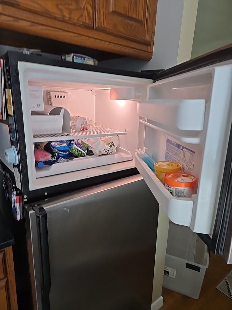 KitchenAid top mount refrigerator (30 in wide)