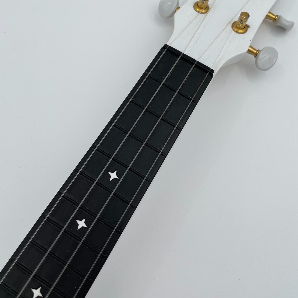 Enya Ukulele White