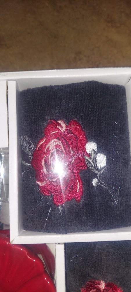 Interiors by Design Red Floral 3PC Bath Accessory Set
