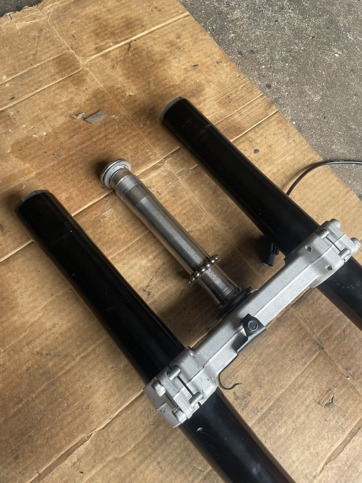 2023 19 - 25 KAWASAKI NINJA ZX636 ZX6R FRONT RIGHT LEFT SIDE FORKS TUBE LEGS OEM