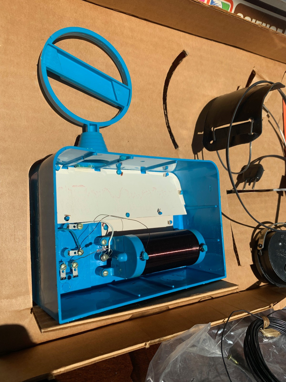 Vintage Original Master Science Crystal Radio Kit by Remco 1969 Toy